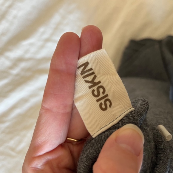 Mama Owl Siskin 100% Virgin Wool Baby Blanket - Picture 3 of 5